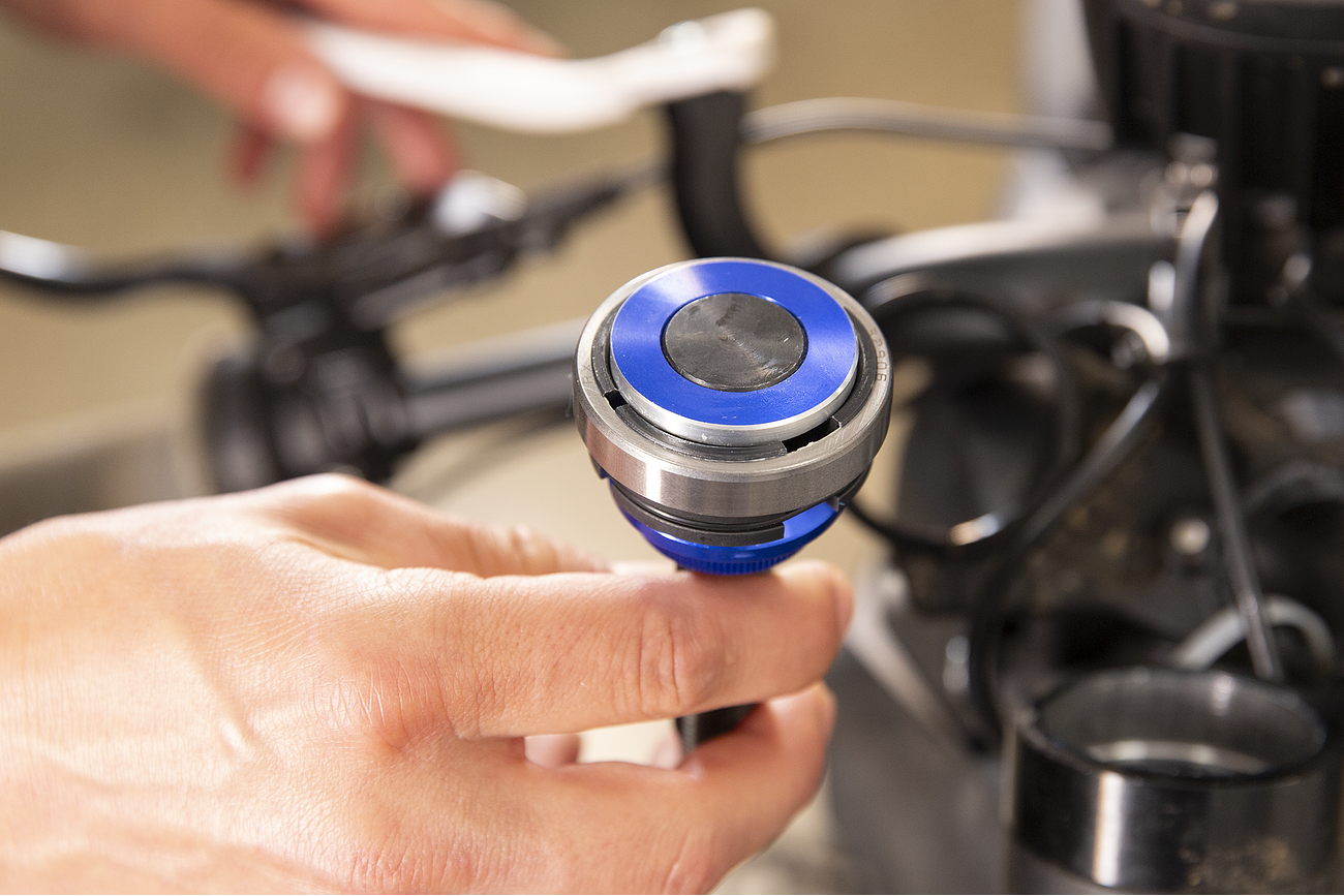 Motion Pro Steering Head Race Puller 40 mm