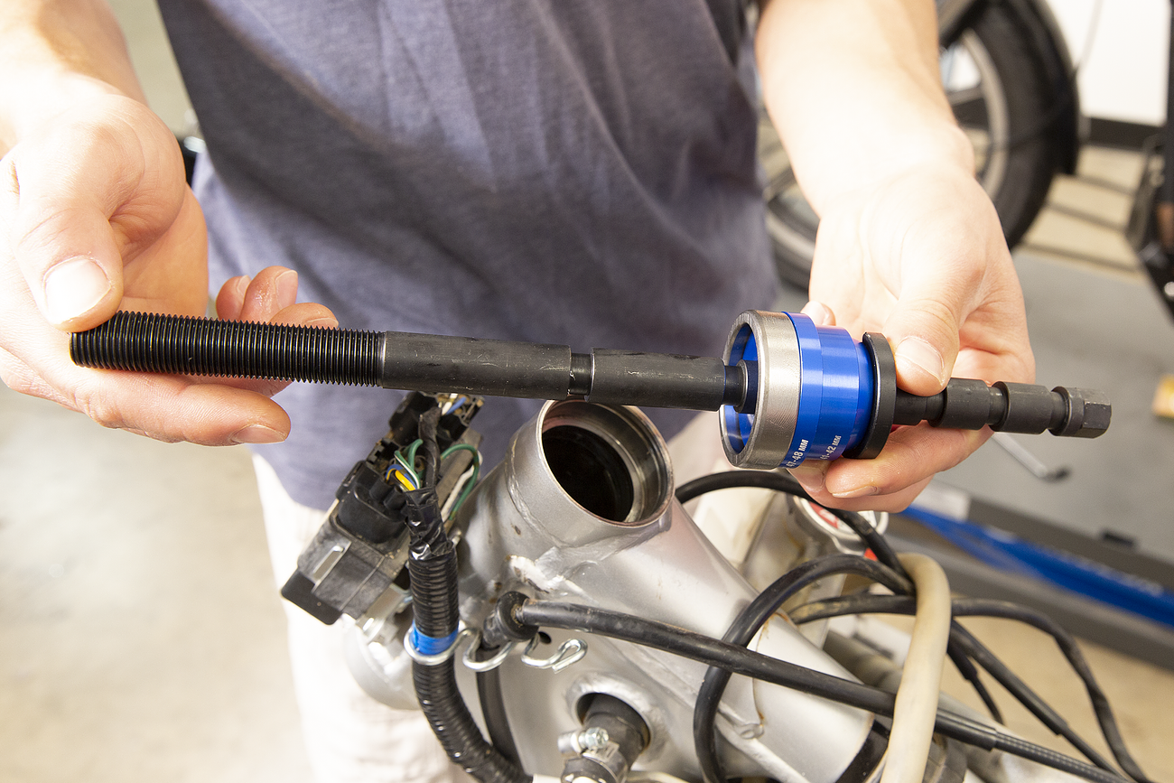 Motion Pro Steering Bearing Installer